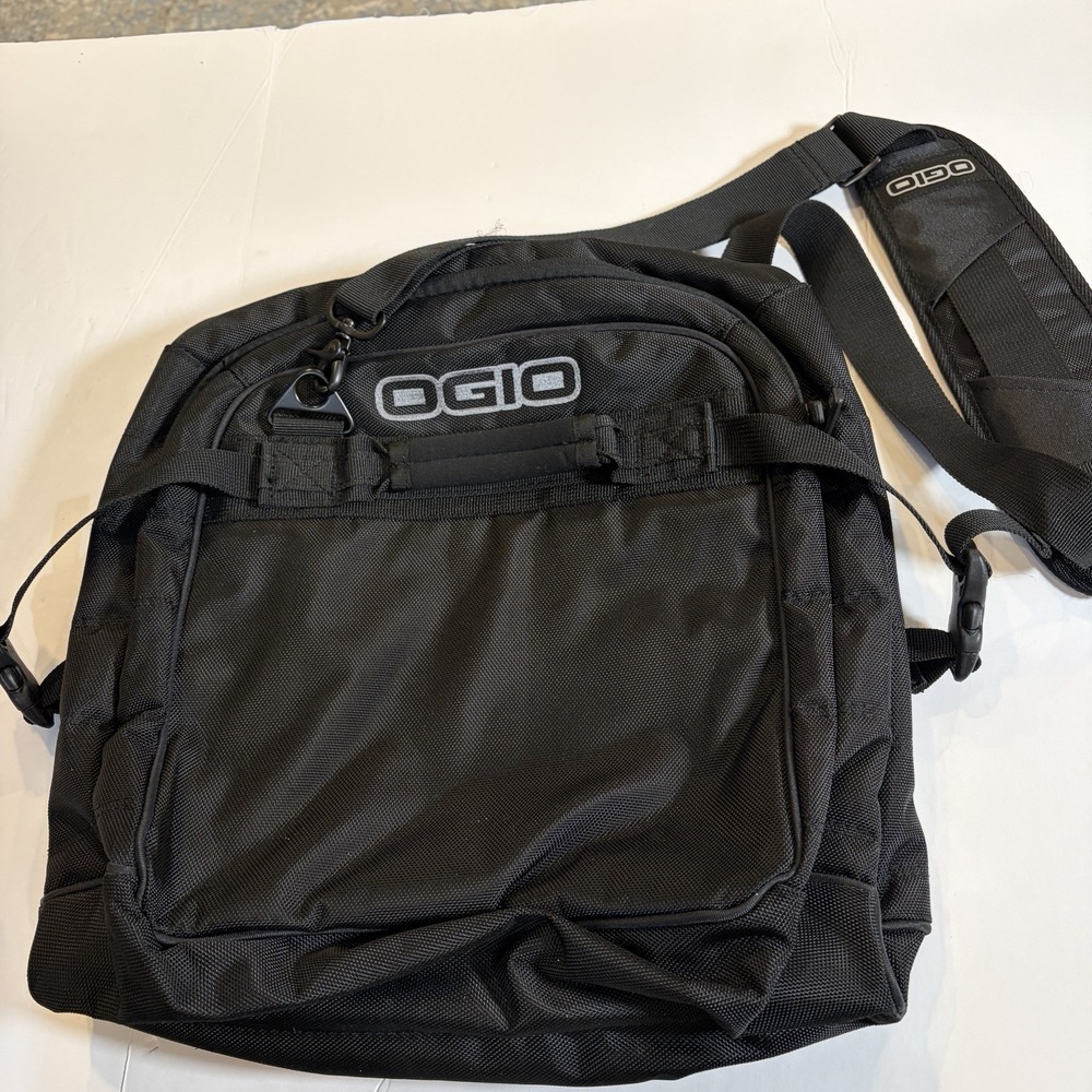 Ogio Zip-off Black Messenger Bag Gaming Business Travel Tech - Magnetic